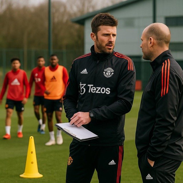 Carrick Bawa Man United Menang Derby 2-0